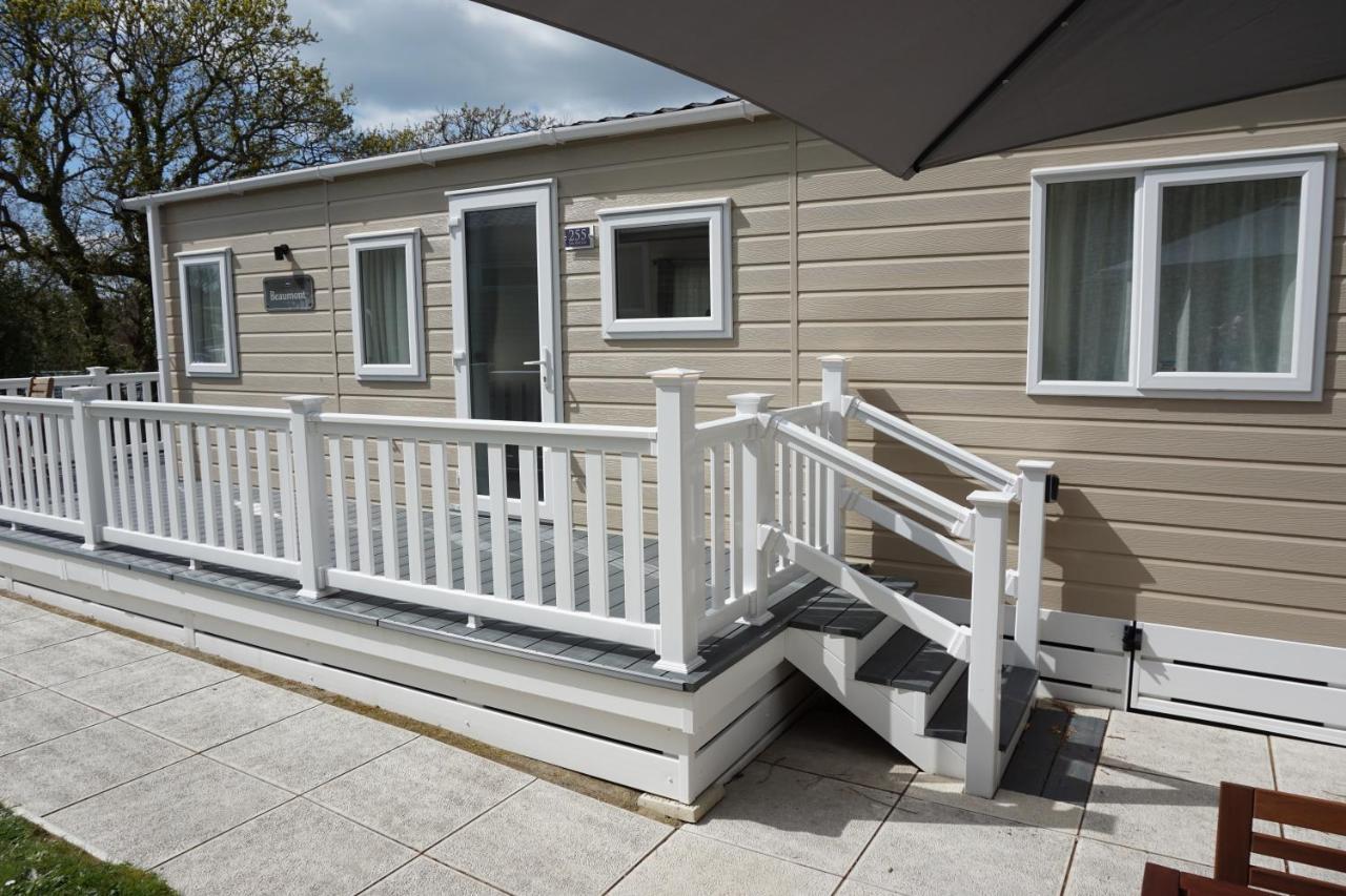 Dotty'S Retreat Villa Milford on Sea Eksteriør billede