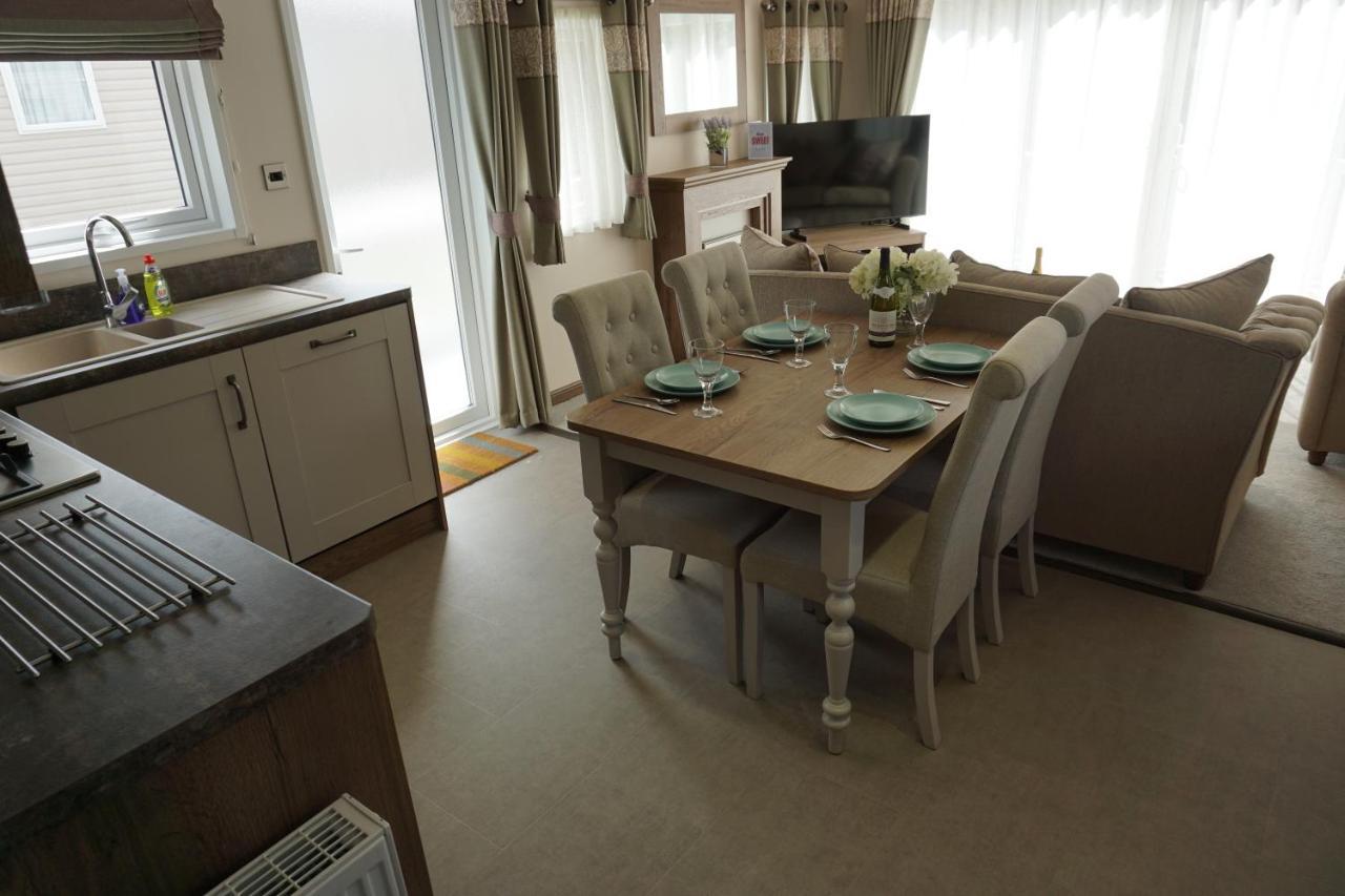 Dotty'S Retreat Villa Milford on Sea Eksteriør billede