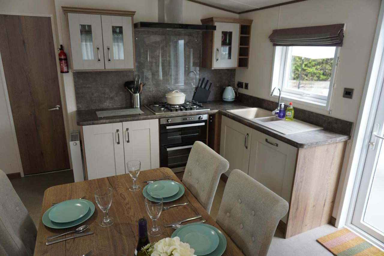 Dotty'S Retreat Villa Milford on Sea Eksteriør billede